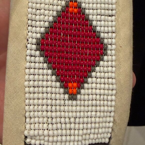 Vintage Handmade Native American Indian Indigenous Beaded Cross Body Purse - Picture 5 of 16